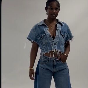 Vintage Levi Jean crop vest so cute ☺️